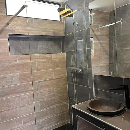 Magnifique T3 Quartier Près D’arènes Tram Au Pied De L’immeuble * Montpellier